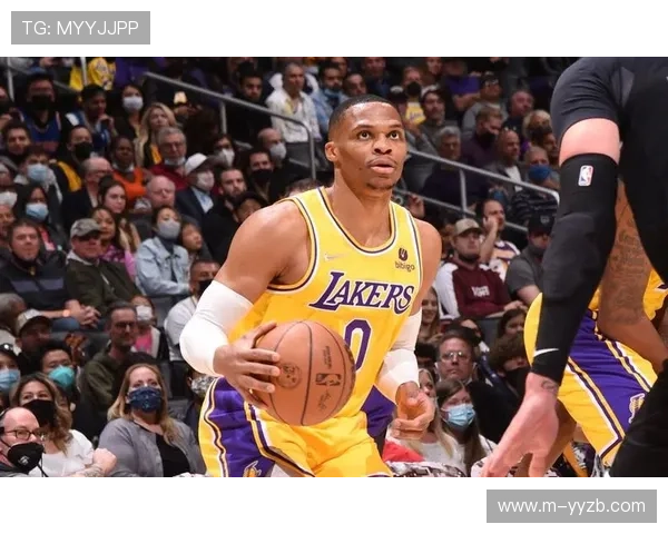 福克斯29分对飙亚历山大，国王旧将反戈一击